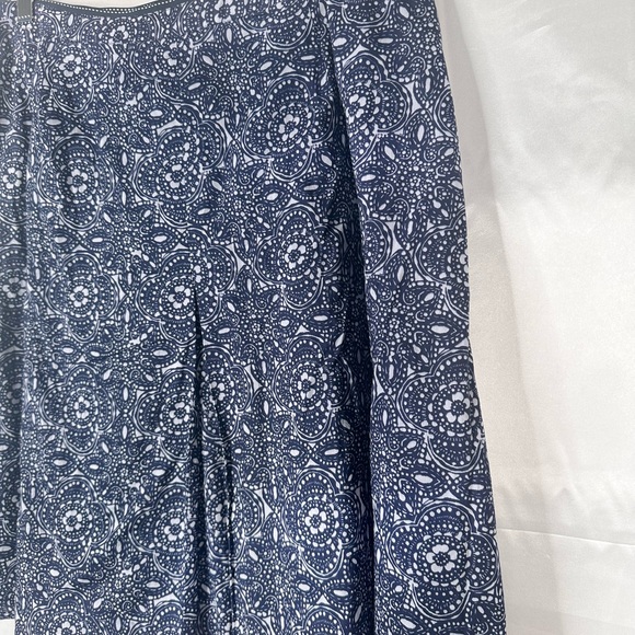 Elegant Navy Patterned‎ Skater Skirt 100% Cotton Size 12 - Picture 8 of 11